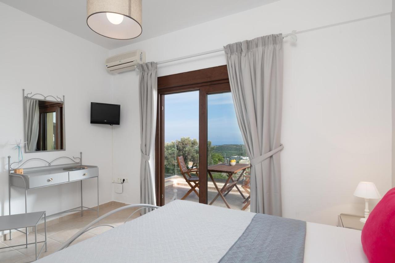 Family Villa Rousa In Rethymno With Pool, Bbq And Kids Area Loutra Exterior foto